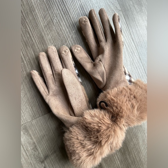 Women’s Gloves for texting - Picture 4 of 5